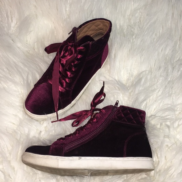 Steve Madden Shoes - Steve Madden Velvet High Top Endira Sneakers